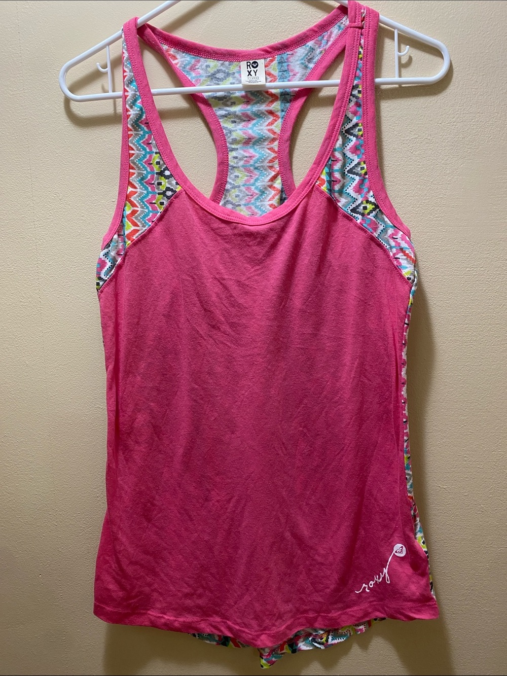 Roxy Hot Pink Racerback Tank with Multicolor Tribal Accents-XL Loungewear Summer